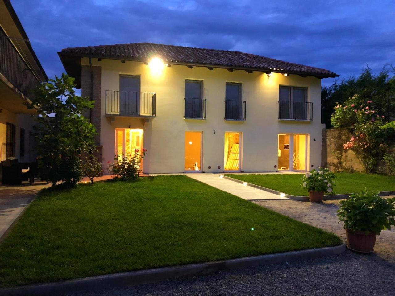 Villa Barbero Alba Langhe Mango Екстер'єр фото